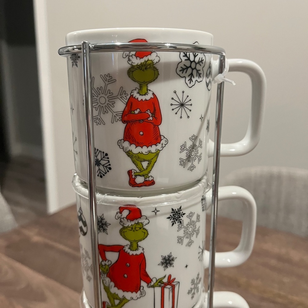 Grinch Mugs - Picture 3 of 8